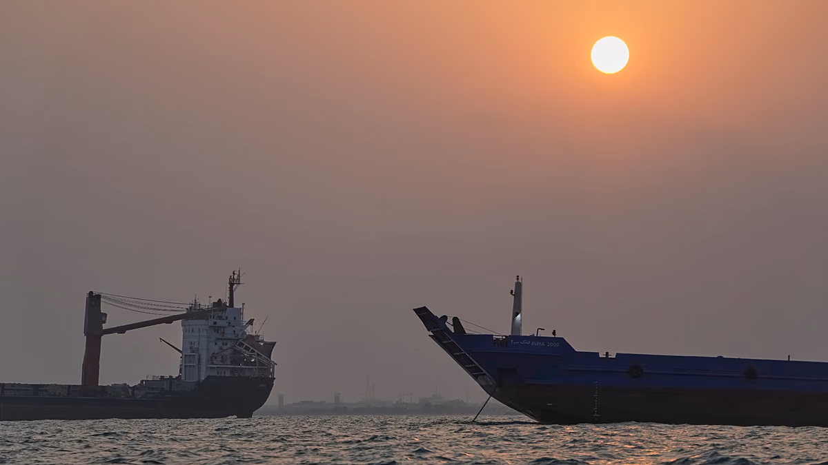 Le pétrole dépasse à nouveau les 100 dollars le baril alors que les affrontements entre les États-Unis et l'Iran s'intensifient