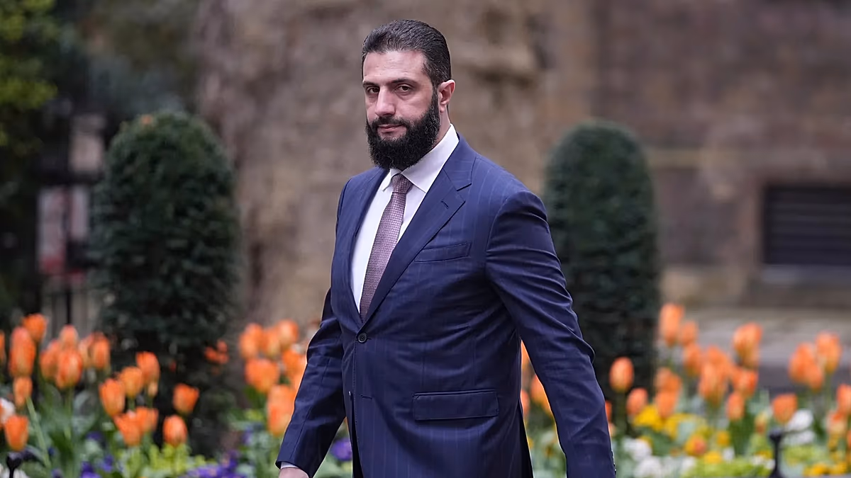 Le président syrien paie son café avec une carte Visa alors que Damas rejoint le système financier