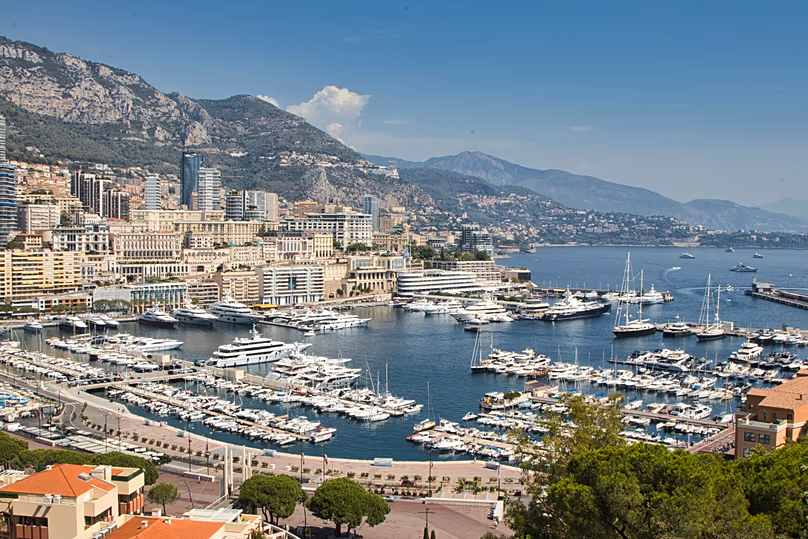 Monte Carlo, le terrain de jeu des millionnaires est étonnamment facile à explorer à pied