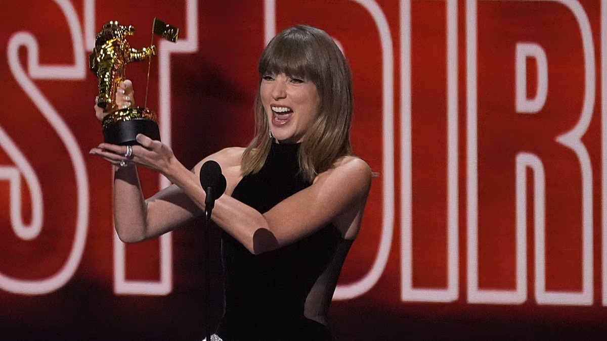 MTV VMA 2026 : Taylor Swift entre à nouveau dans l'histoire alors que les artistes féminines remportent les honneurs