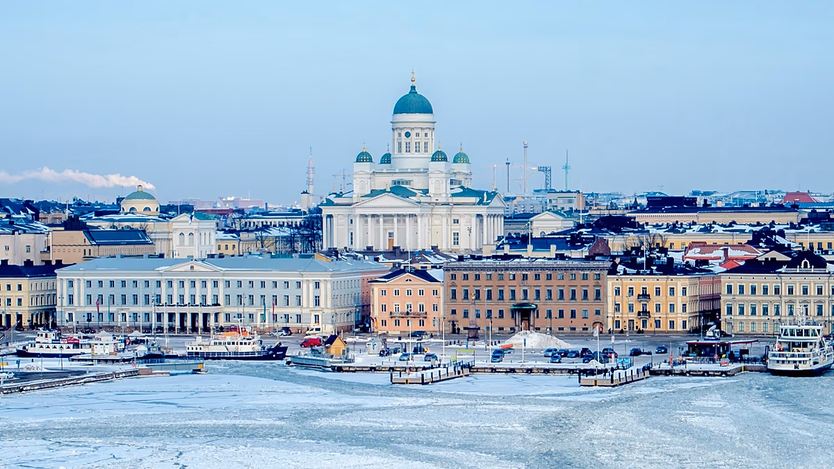 Emirates lance des vols vers Helsinki alors que la compagnie aérienne atteint 93 % de sa capacité d'avant la perturbation