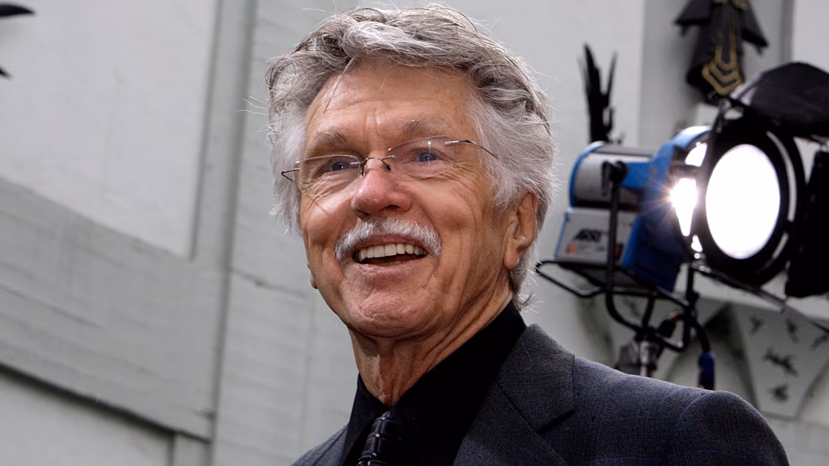 Hommages rendus à l'acteur Tom Skerritt en tant que star d'Alien et Top Gun, décédé à l'âge de 93 ans