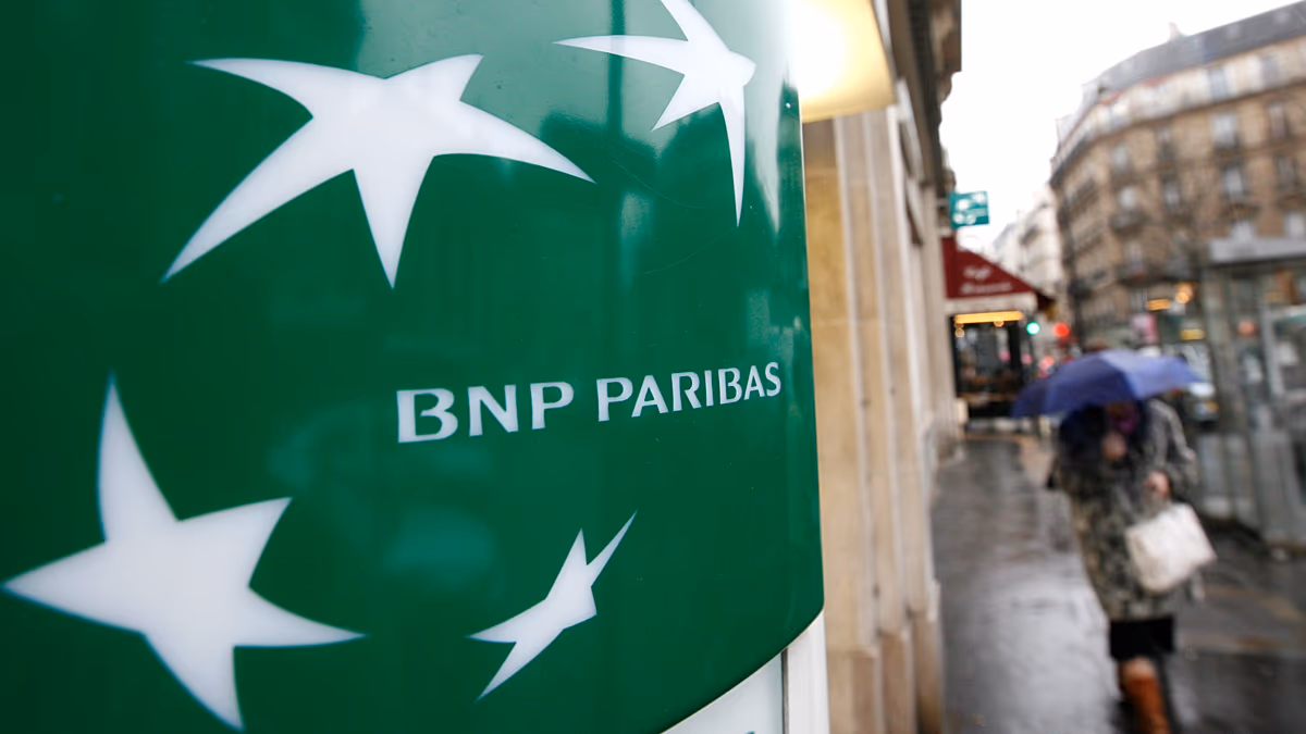 BNP Paribas minimise son exposition à la dette française alors que les transactions boursières augmentent ses bénéfices