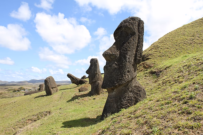 L'île de Pâques du Chili abrite au moins 1 000 statues géantes de Moai
