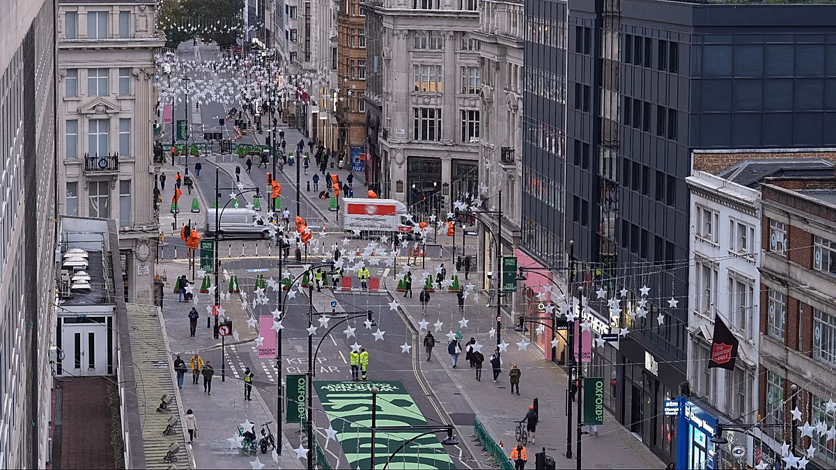 La rue commerçante la plus célèbre de Londres est désormais piétonne