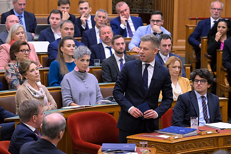 Le Premier ministre hongrois Péter Magyar participe à une session extraordinaire de l'Assemblée nationale à Budapest, le 28 septembre 2026