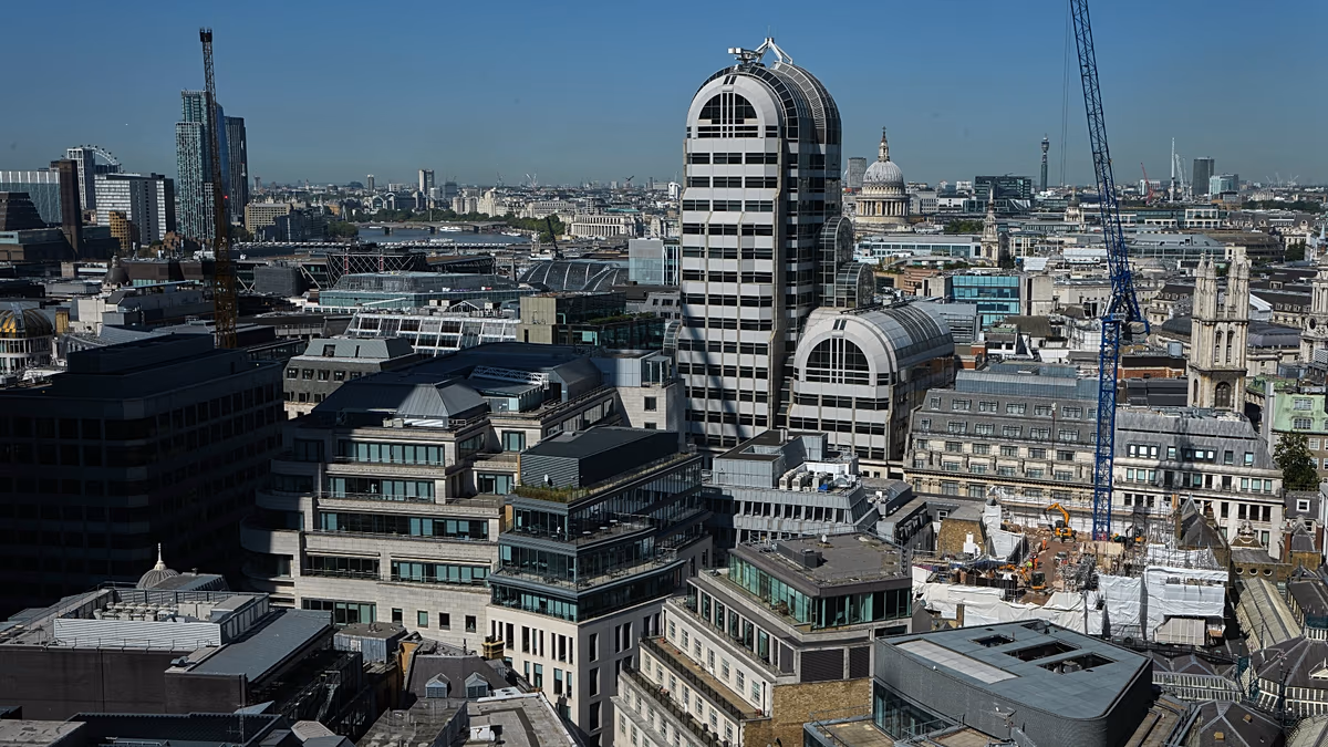 L'économie britannique connaît une croissance inattendue malgré la baisse des dépenses de consommation