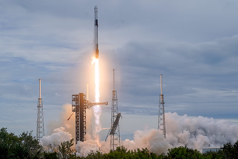 DÉPOSER. Une fusée SpaceX Falcon 9 avec un équipage de quatre personnes est lancée depuis la plateforme 40 de la station spatiale de Cap Canaveral, en Floride, le 1er octobre 2026.