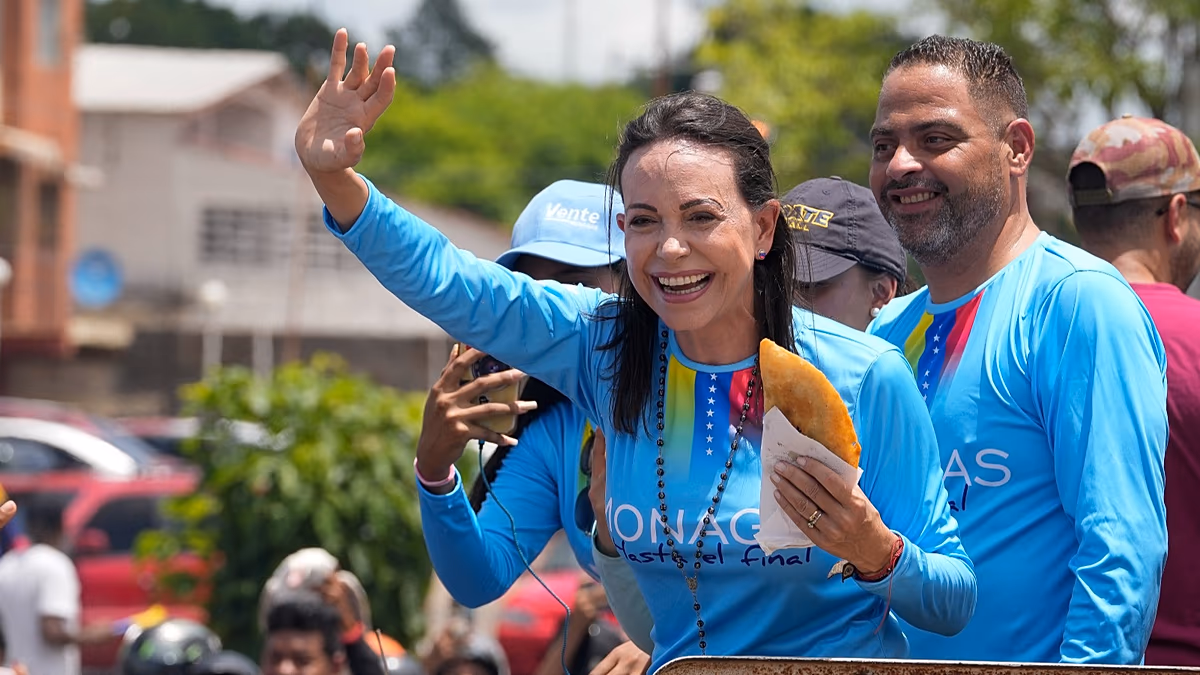 María Corina Machado de retour au Venezuela après 10 mois d'exil