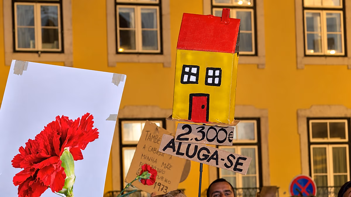 Portugal : la crise du logement à Lisbonne déclenche des manifestations devant le Parlement