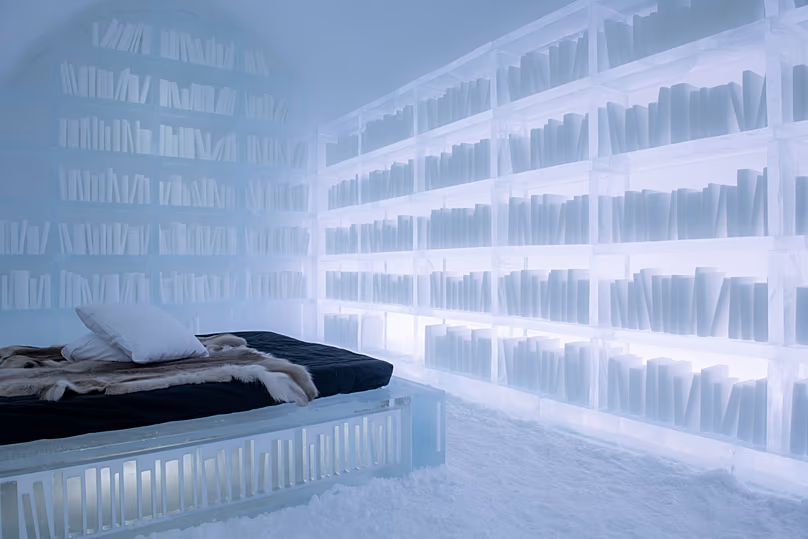 Une suite artistique à l'ICEHOTEL