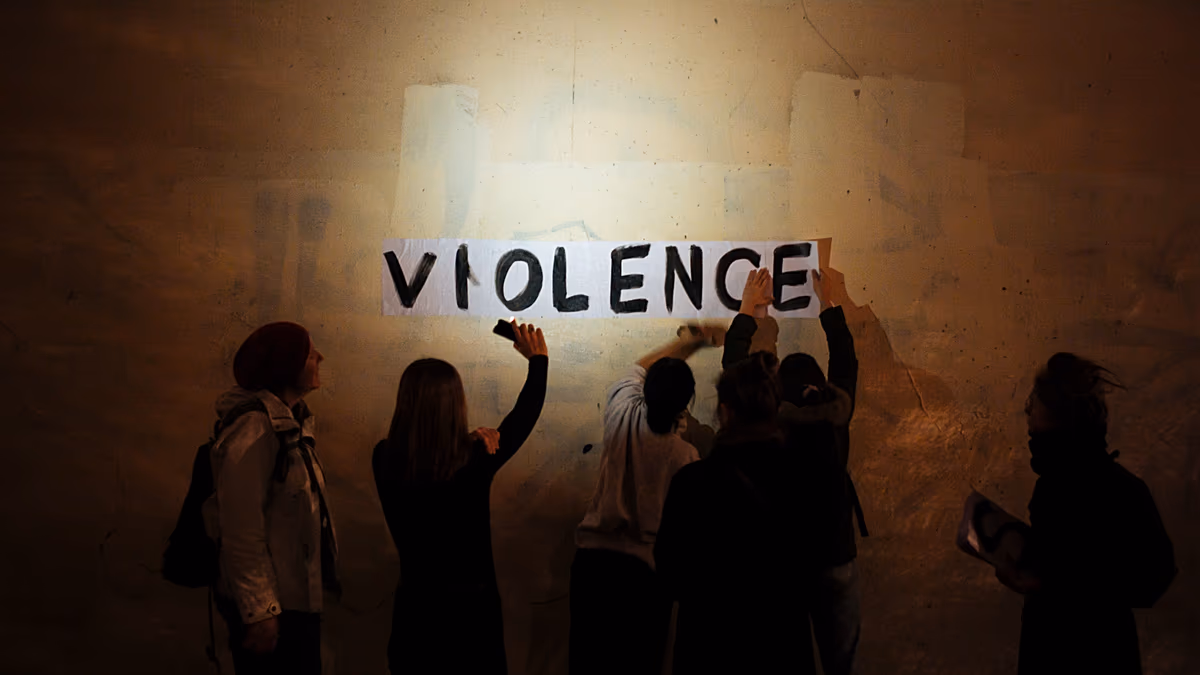 Violences conjugales en France : 111 femmes tuées par un conjoint ou un ex en 2025, en hausse de 4%